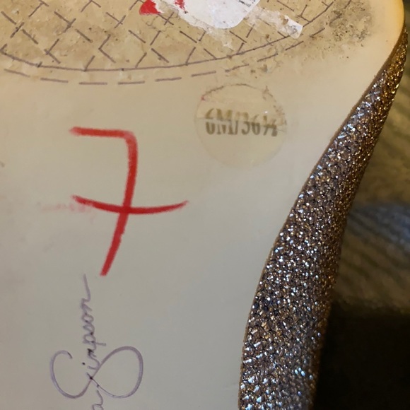Jessica Simpson Glitter Pumps - Picture 8 of 8